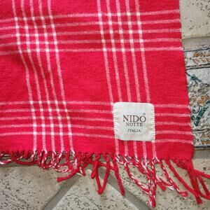 Nido Notte Red White Plaid tassel Italian picnic blanket throw 67" long 51" wide